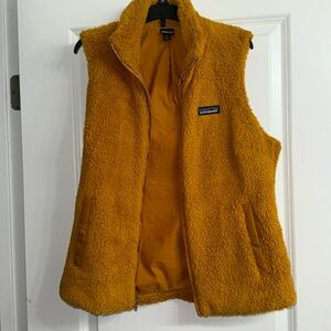 Women’s Patagonia Fleece Vest - Mustard color - size medium